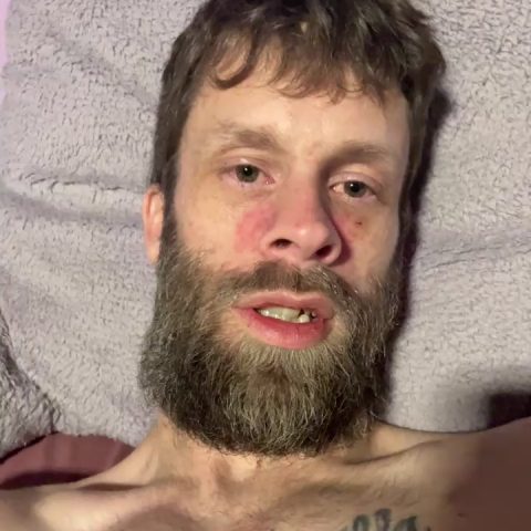 Chat Live with Longdong1991 on Cam4