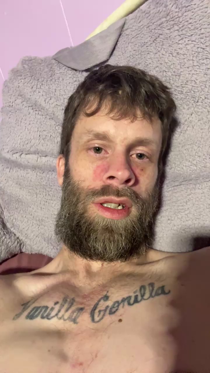 Chat Live with Longdong1991 on Cam4