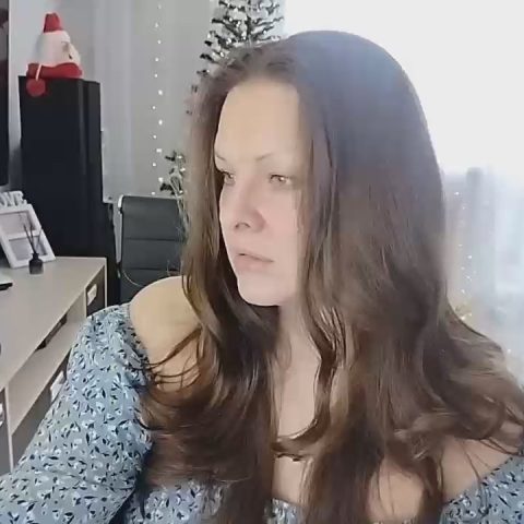 Chat Live with Marla_Singerrr on Cam4