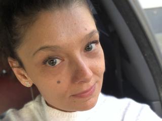 Chat Live with MayaHt on XLoveCam