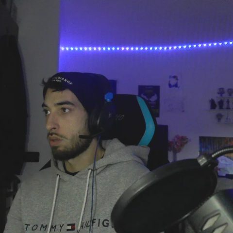 Chat Live with Meastroboris95 on Cam4