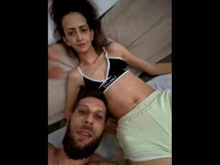 Chat Live with MelaniaTom on XLoveCam