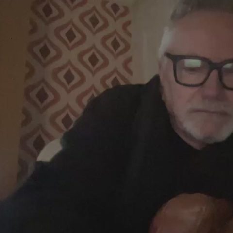 Chat Live with Misterblusky01 on Cam4