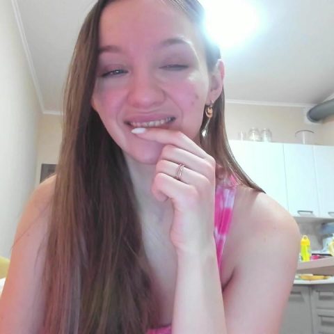 Chat Live with Naughty_Molly on Cam4