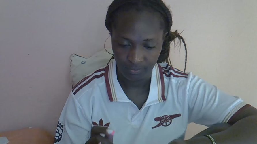 Chat Live with Sansa_s on Cam4