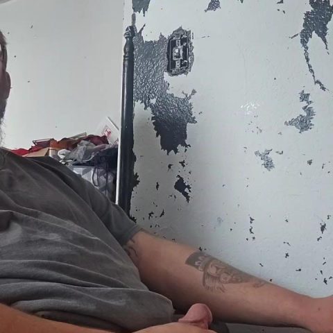 Chat Live with Slickwill239 on Cam4