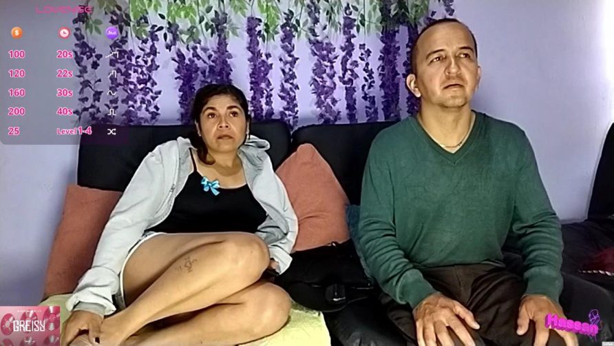 Chat Live with Yazfore on Cam4