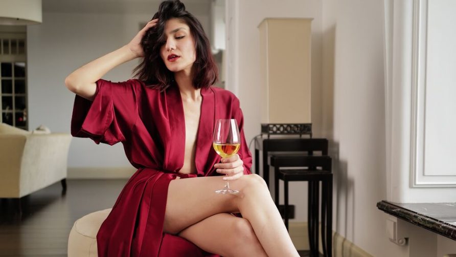 Chat Live with RoxoLana on LiveJasmin