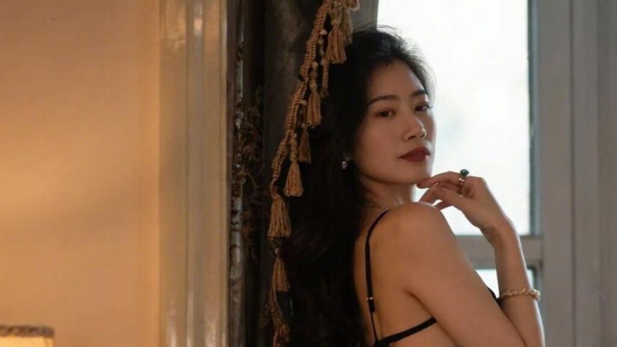 Chat Live with Primerosa on LiveJasmin