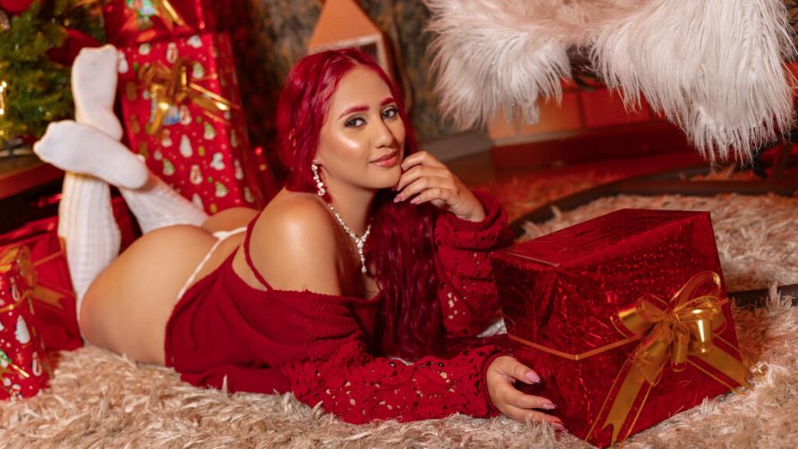 Chat Live with MiahCambell on LiveJasmin