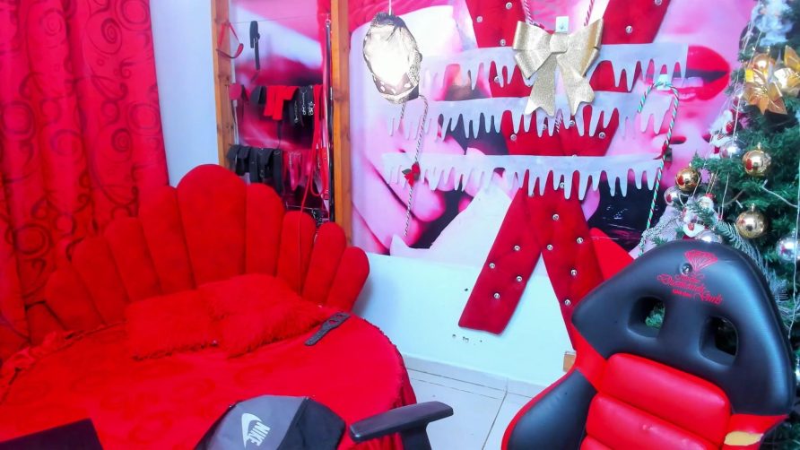 Chat Live with alex_474 on Cam4