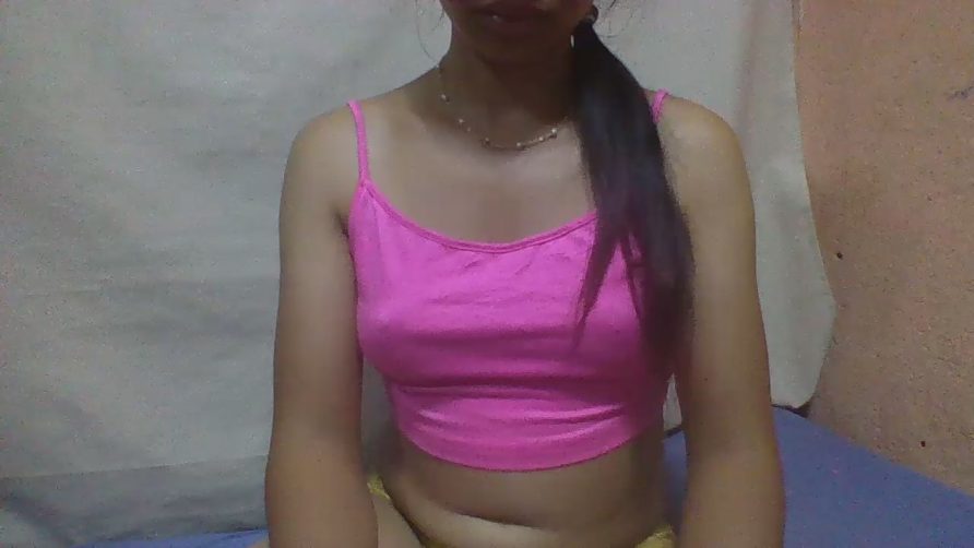 Chat Live with angele_fun on Cam4