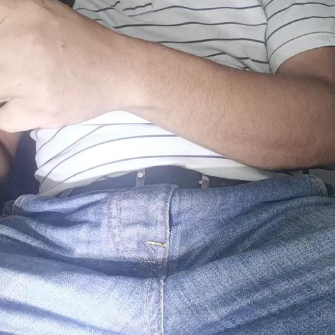 Chat Live with angelmontillao on Cam4