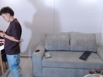 Chat Live with antonella_cruz02 on Chaturbate