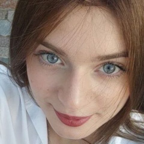 Chat Live with RosaMunoz on LiveJasmin