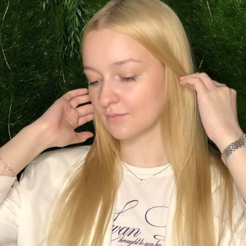 Chat Live with MadalineStehlik on LiveJasmin