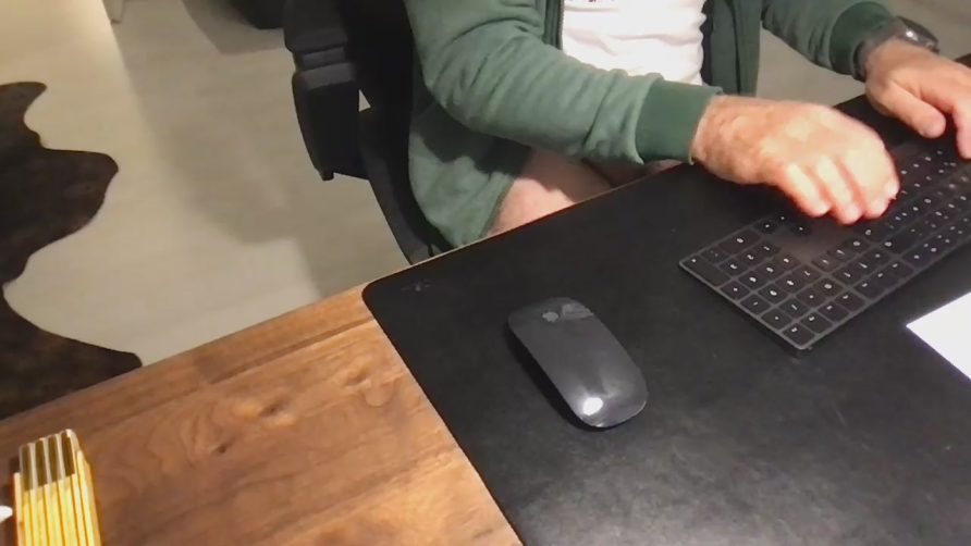 Chat Live with bi6330 on Cam4