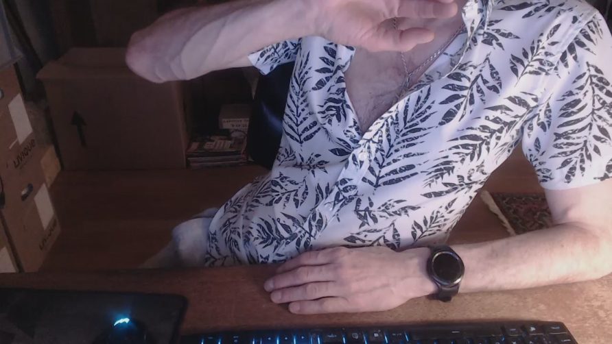 Chat Live with borninxixax on Cam4