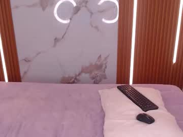 Chat Live with brithanny_03 on Chaturbate