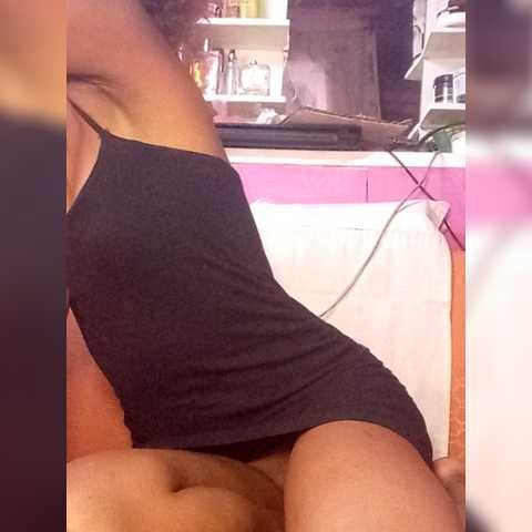 Chat Live with Aliah8 on BongaCams