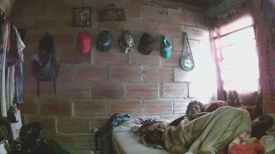 Chat Live with carlos9180 on Cam4