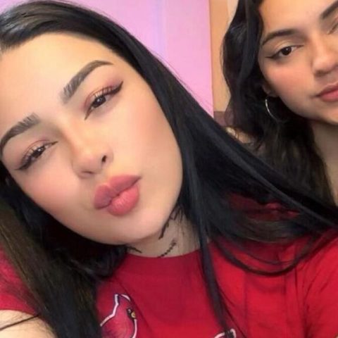 Chat Live with MelisaAndMajo on LiveJasmin