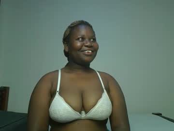 Chat Live with ceepretty25 on Chaturbate