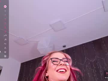 Chat Live with cindefucknrella on Chaturbate