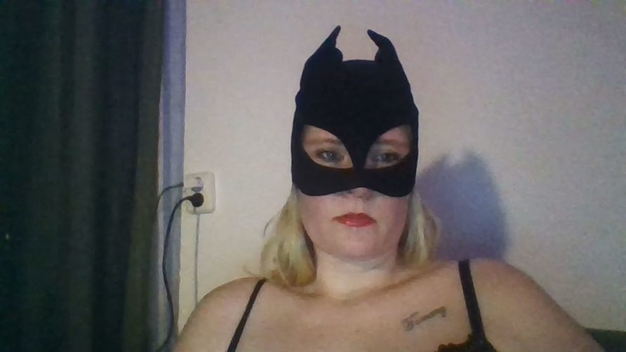 Chat Live with curvy_women on Cam4