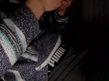 Chat Live with daveyd8 on Chaturbate