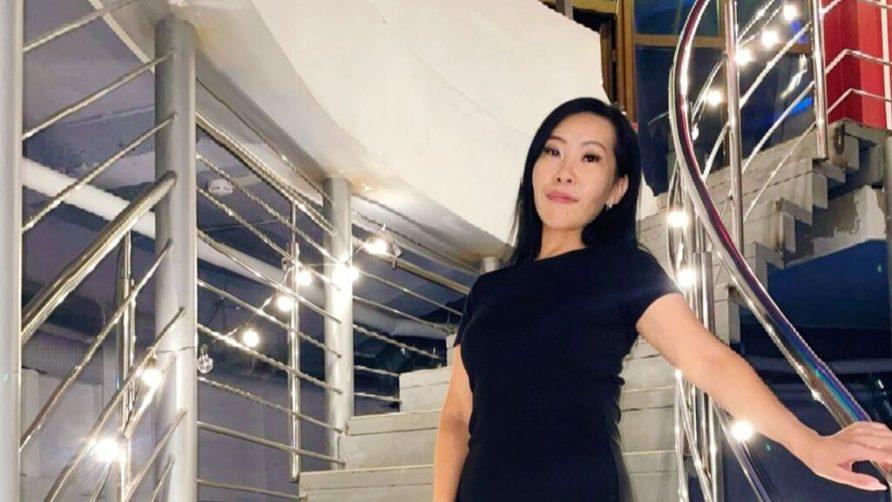 Chat Live with LiaPak on LiveJasmin