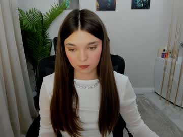 Chat Live with divineamour on Chaturbate