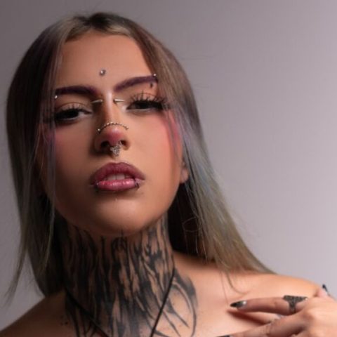 Chat Live with MaliciaPoison on LiveJasmin