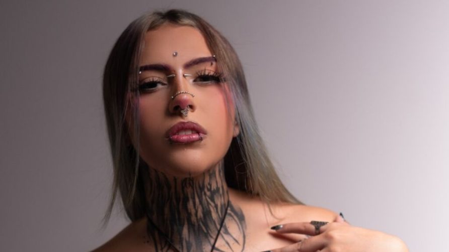 Chat Live with MaliciaPoison on LiveJasmin