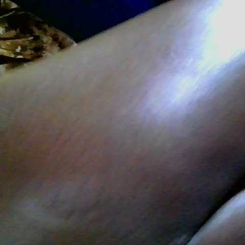 Chat Live with Sexylynn32 on BongaCams