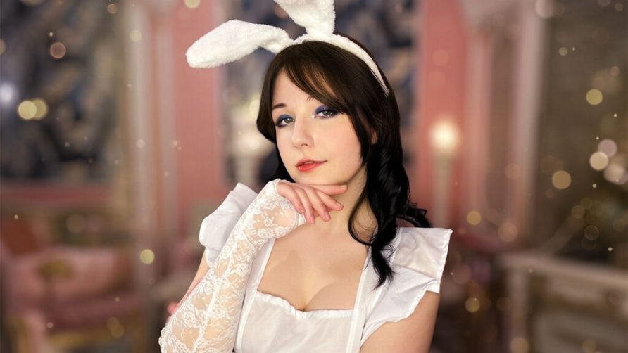 Chat Live with YonaBowman on LiveJasmin