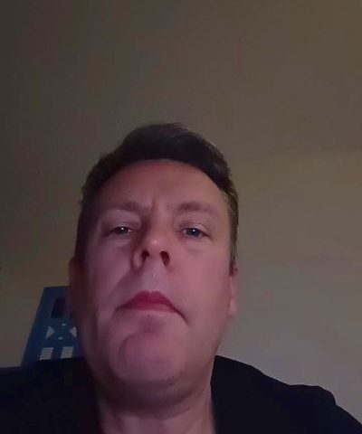 Chat Live with eisblau1 on Cam4