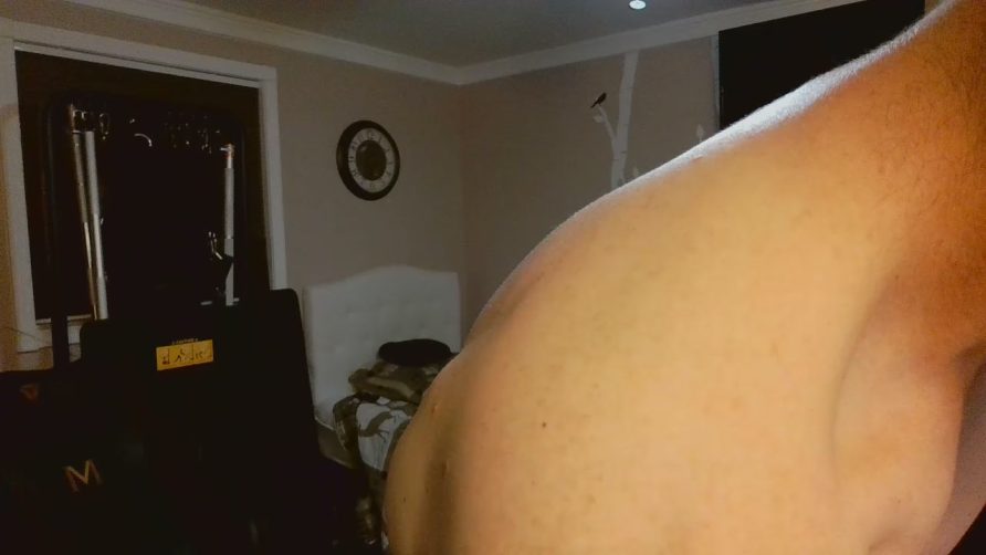 Chat Live with eric651 on Cam4