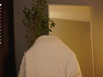 Chat Live with ester_hill on Chaturbate