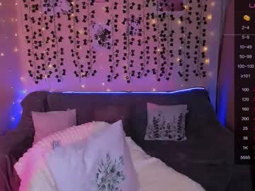 Chat Live with eva_greys on Chaturbate