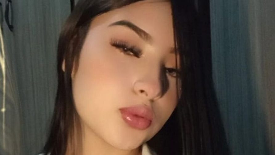 Chat Live with MadelynFiore on LiveJasmin