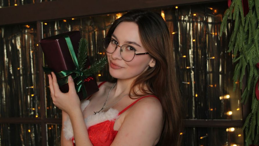 Chat Live with LanaAirlie on LiveJasmin