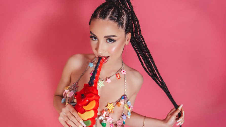 Chat Live with Olivia on LiveJasmin