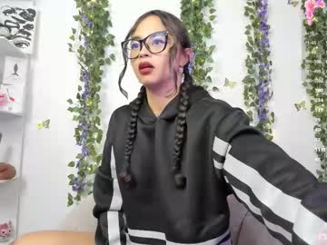 Chat Live with fairy_3 on Chaturbate
