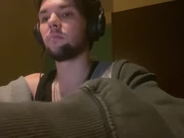 Chat Live with goldroutine on Chaturbate