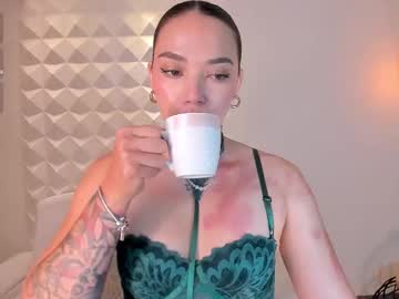 Chat Live with haleygreenx on Chaturbate