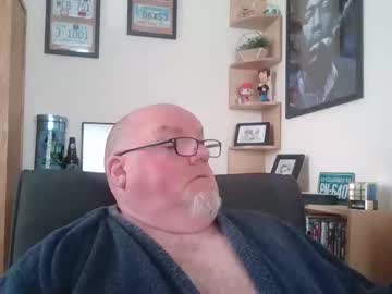 Chat Live with jerseyhammer01 on Chaturbate