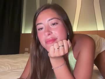 Chat Live with karinaaaxx on Chaturbate