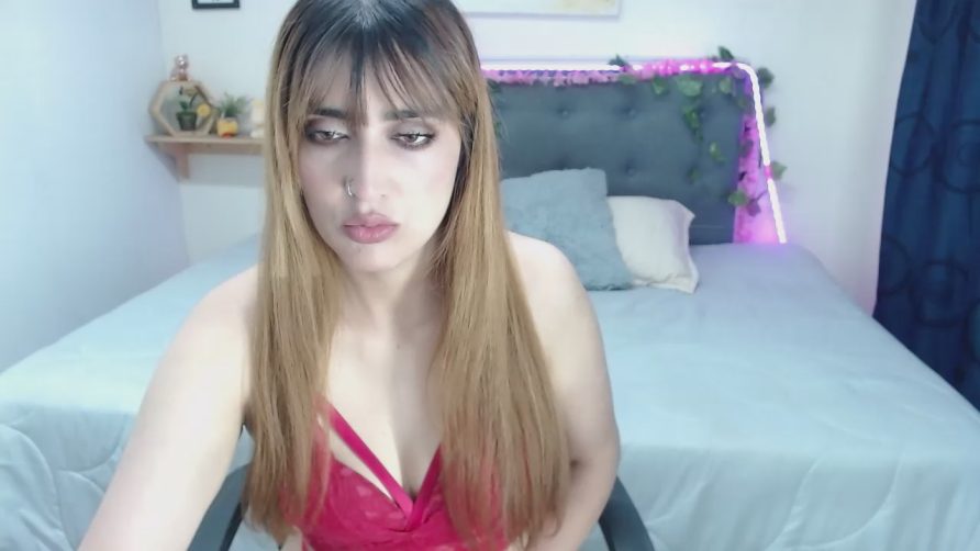 Chat Live with katalinarose1 on Cam4