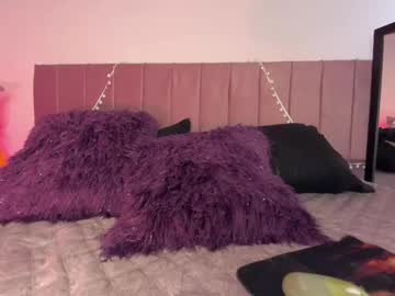 Chat Live with kitty_kryss on Chaturbate